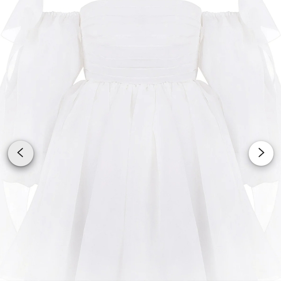 Engagement, bridal, wedding dress - Picture 2 of 11